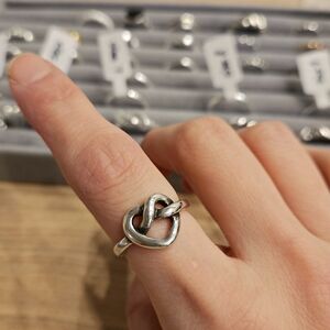 Steeling Silver Heart Knot Ring, Vintage Style, Women Jewelry